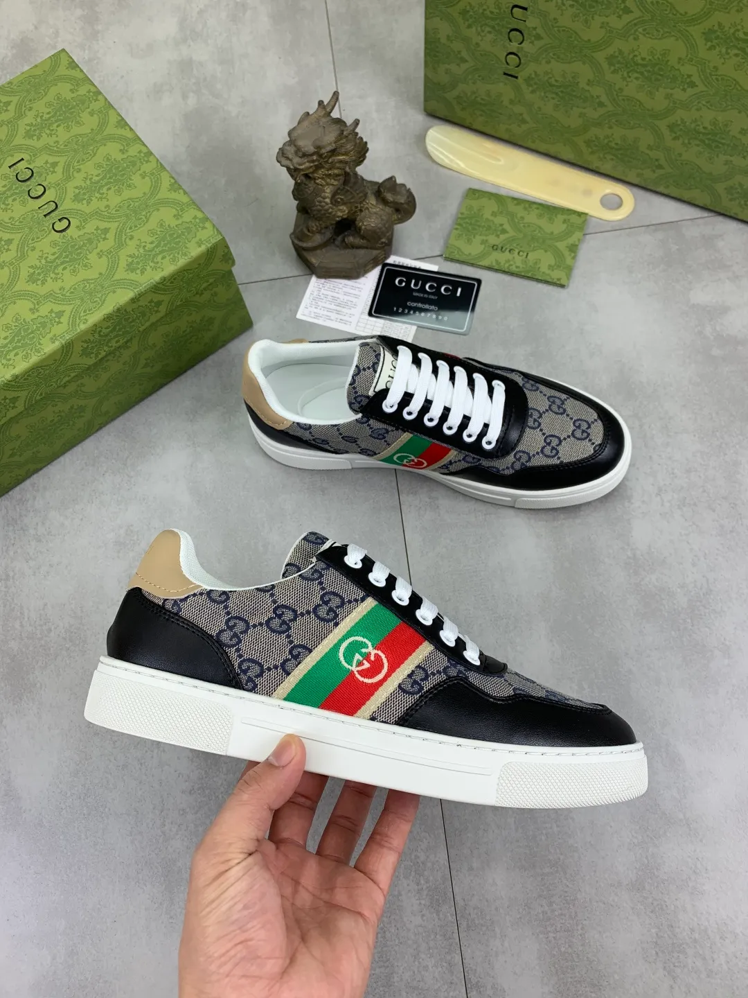 Men's men's shoes 💰P440💰 [New model] (GUCCI) official website's latest 🎁🎁casual and fashionable men's shoes 👟, hot style 💥 style is simple and elegant, exclusive for trendy men. Unique official website's latest brand double G elements Original 👑Gucci decoration, fashionable and generous, the fabric is original frosted calfskin✅Fully imported first-layer pigskin lining, the official website specifies wear-resistant, lightweight original rubber casual outsole, the classic model is taken in real life🎬38-44 3️⃣ colors available